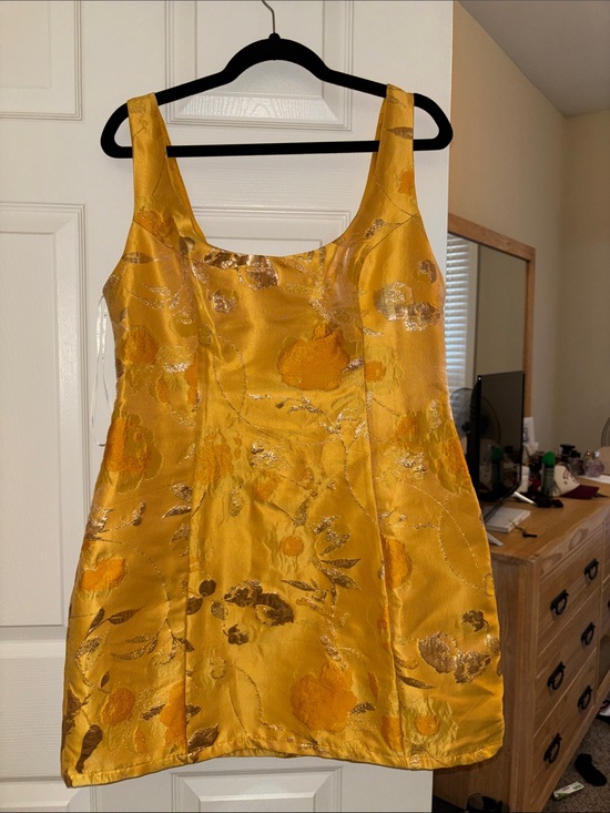 Lulus Dresses & Skirts - Lulu's Gold Floral Mini Dress